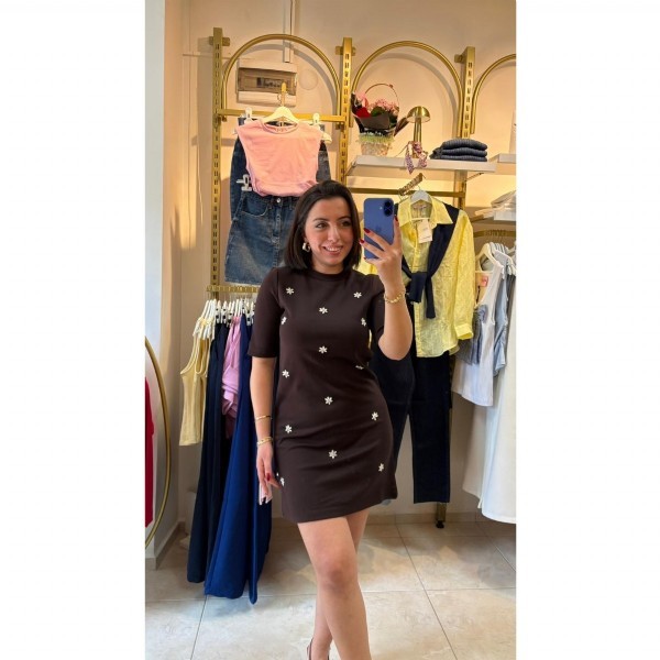 Çiçek Taş Detaylı Mini Elbise