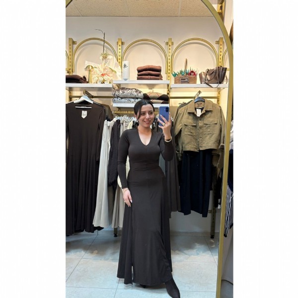 Yırtmaç Detaylı Uzun Siyah Elbise